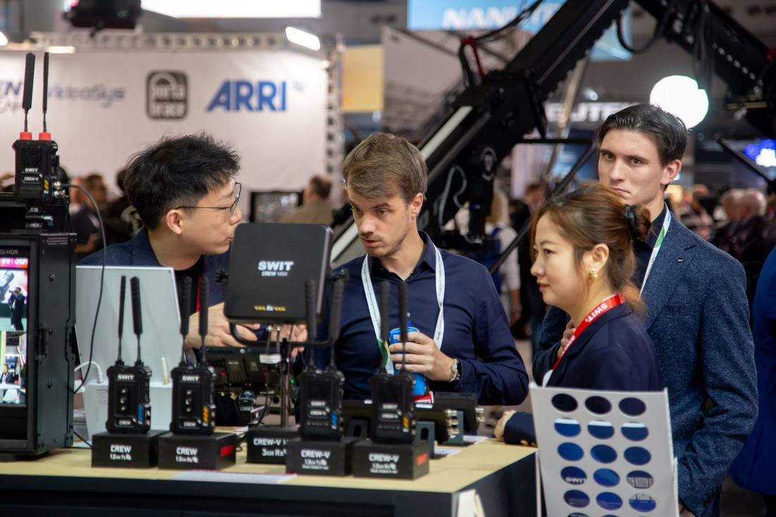 SWIT CREW Series wireless video transmitters on the IBC2026 stand